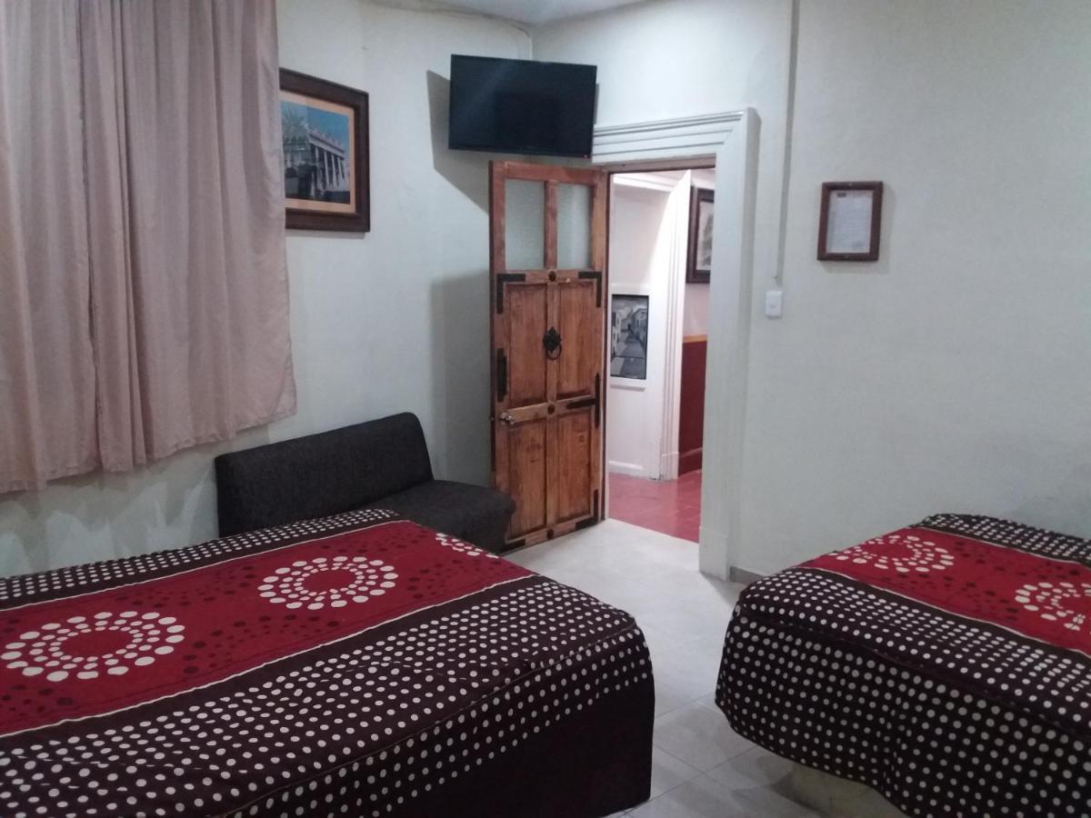 De La Condesa Hotel 2*