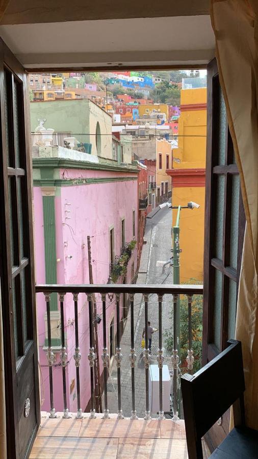 De La Condesa 2*