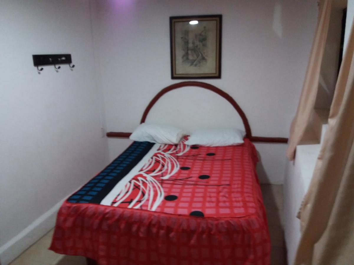 De La Condesa Hotel